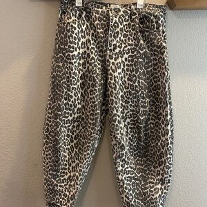 KanCan Leopard-Print Barrel Jeans in Brown & Black